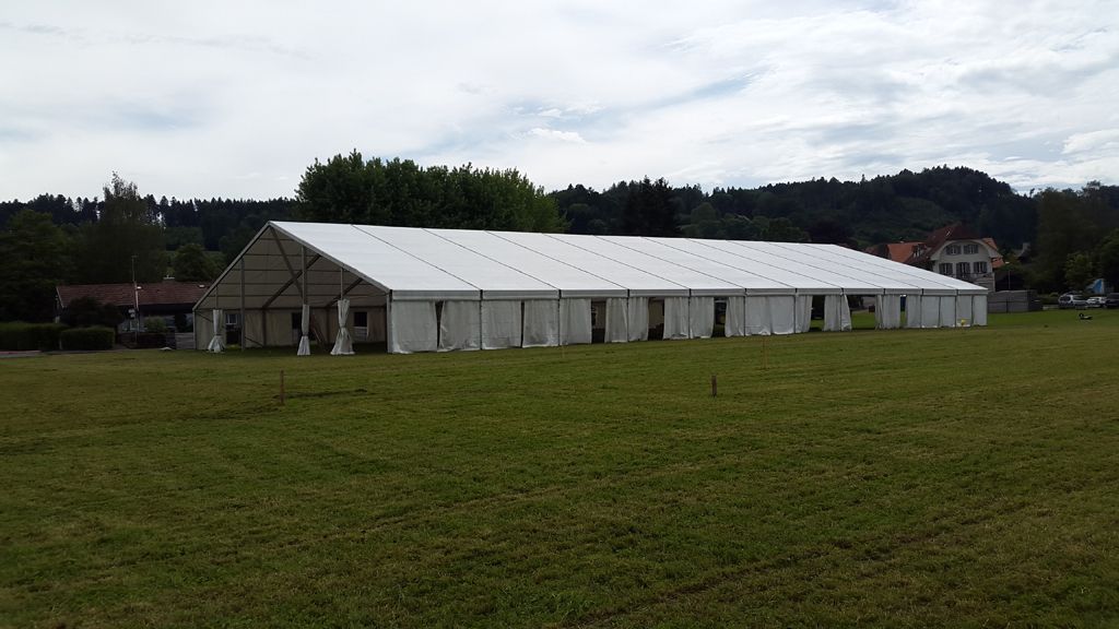 Festhalle mieten - Hofer & Häni AG in Biel/Bienne